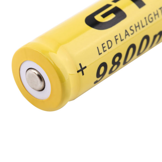 2 x 18650 Rechargeable Li-ion Batteries – 9800mAh Capacity